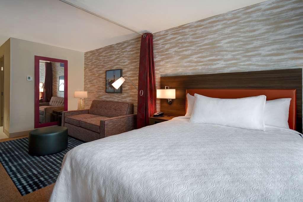 Home2 Suites Wichita Downtown Delano, Ks Oda fotoğraf